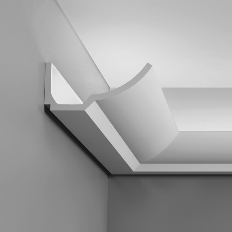 Technological groove in a polyurethane eaves