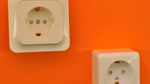 10 criteria for choosing high-quality sockets and switches