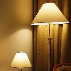 Съвети за избор на подова лампа за дома