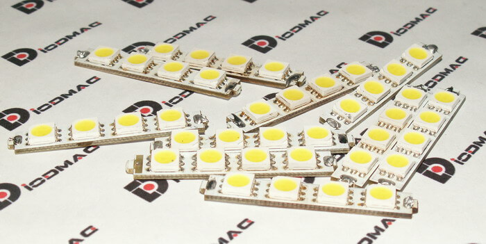 Сегменти от снимка с LED лента