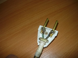 Electric Plug Replacement Instructions