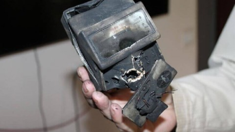 What to do if the electricity meter is broken